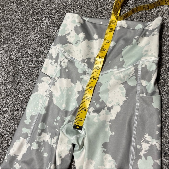 The North Face Women’s Motivation High Rise 7/8 Pocket Tights S - Picture 7 of 14